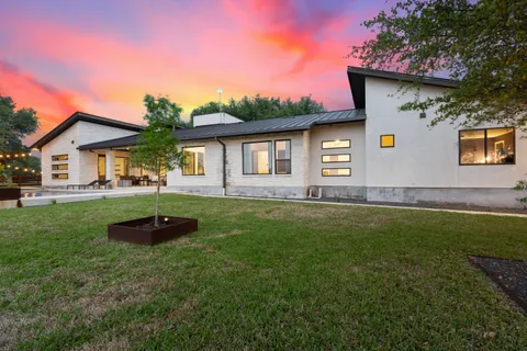 $1,875,000 | 3921 County Road 258, Liberty Hill, TX 78642