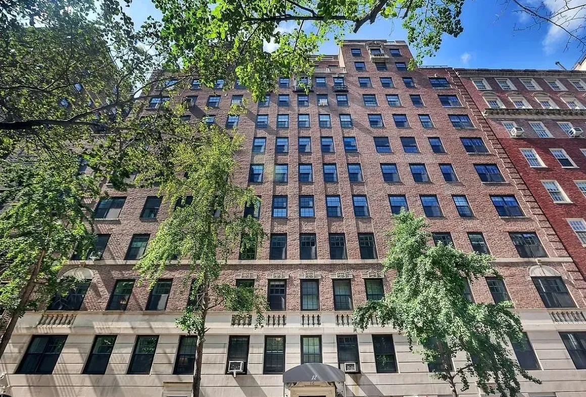 a view of a building