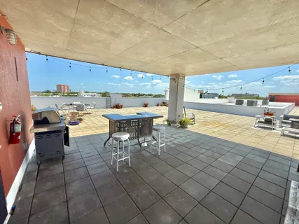 $260,000 | 208 Wall Street, Unit 200, Daytona Beach, FL 32114