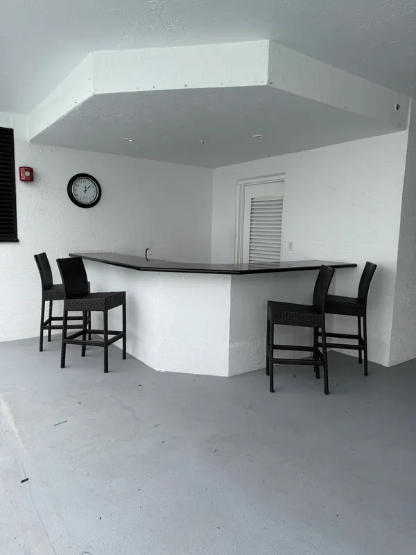 $550,000 | 357 Almeria Avenue, Unit 1006, Coral Gables, FL 33134