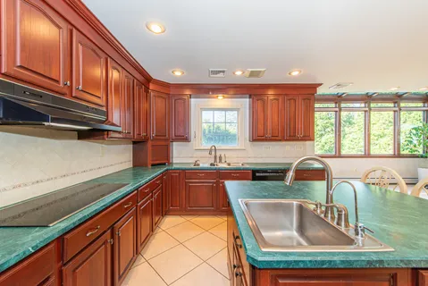 $675,000 | 53 Circle Drive, Mount Tabor, NJ 07878