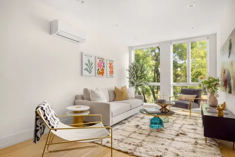 $775,000 | 246 Maple Street, Unit 3A | Prospect Lefferts Gardens