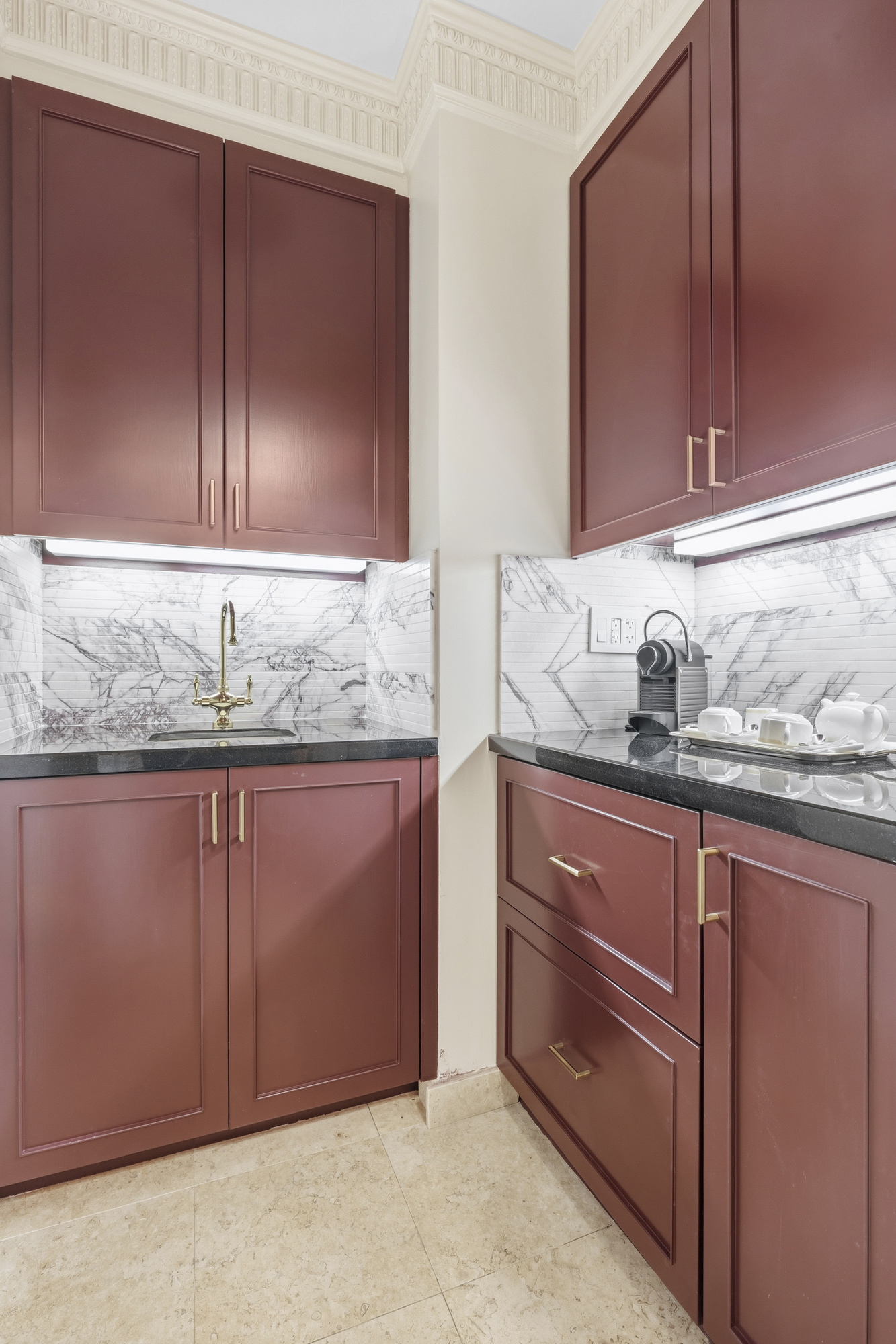 2 East 55th Street, Unit 807W30 Manhattan, NY 10022 - Photo 4 of 13 Gallery Image 4