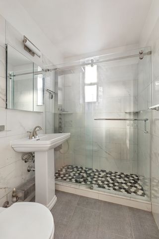 $359,000 | 345 Webster Avenue, Unit 5I | Kensington