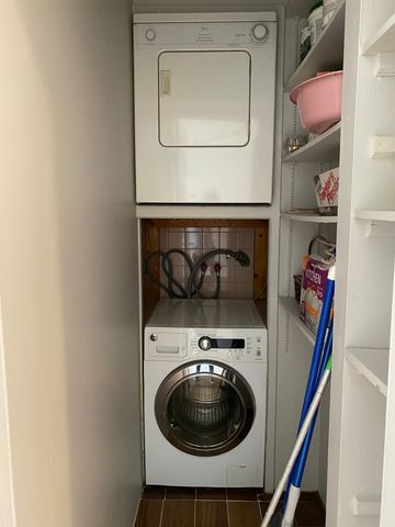 $3,700 | 102 South Oxford Street, Unit 3 | Fort Greene