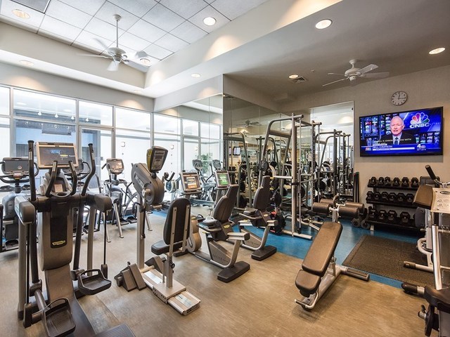 200 Riverside Boulevard, Unit 6G Manhattan, NY 10069 - Photo 10 of 11