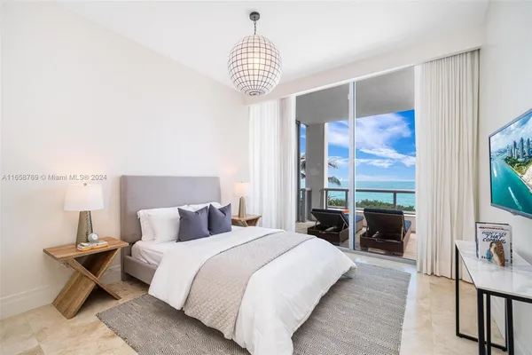 $2,950,000 | 6799 Collins Avenue, Unit 205, Miami Beach, FL 33141
