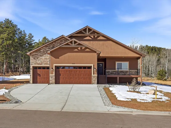 $725,000 | 1313 Stone Ridge Drive, Woodland Park, CO 80863