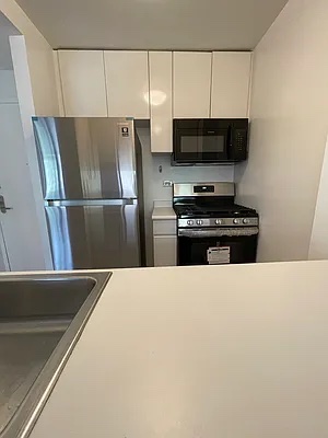 295 Greenwich Street, Unit 5N Manhattan, NY 10007 - Photo 6 of 12