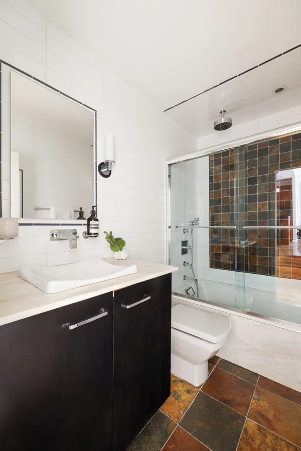 $949,000 | 305 West 98th Street, Unit 4AN | Upper West Side