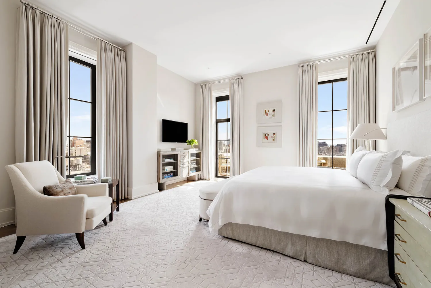 $10,750,000 | 212 West 18th Street, Unit 14A | Chelsea