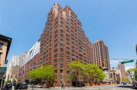 $999,999 | 330 3rd Avenue, Unit 15G | Kips Bay