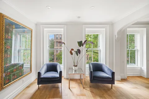 $6,000,000 | 265 6th Avenue | Park Slope
