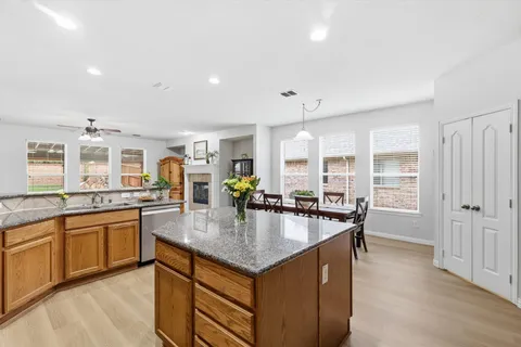 $700,000 | 8321 Marsh Street, Lantana, TX 76226