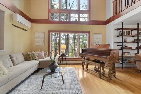 Contact Agent | 30 Volunteer Way, Lexington, MA 02420