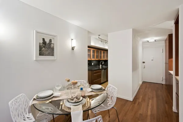 $8,995 | 7 East 14th Street, Unit 201 | Flatiron