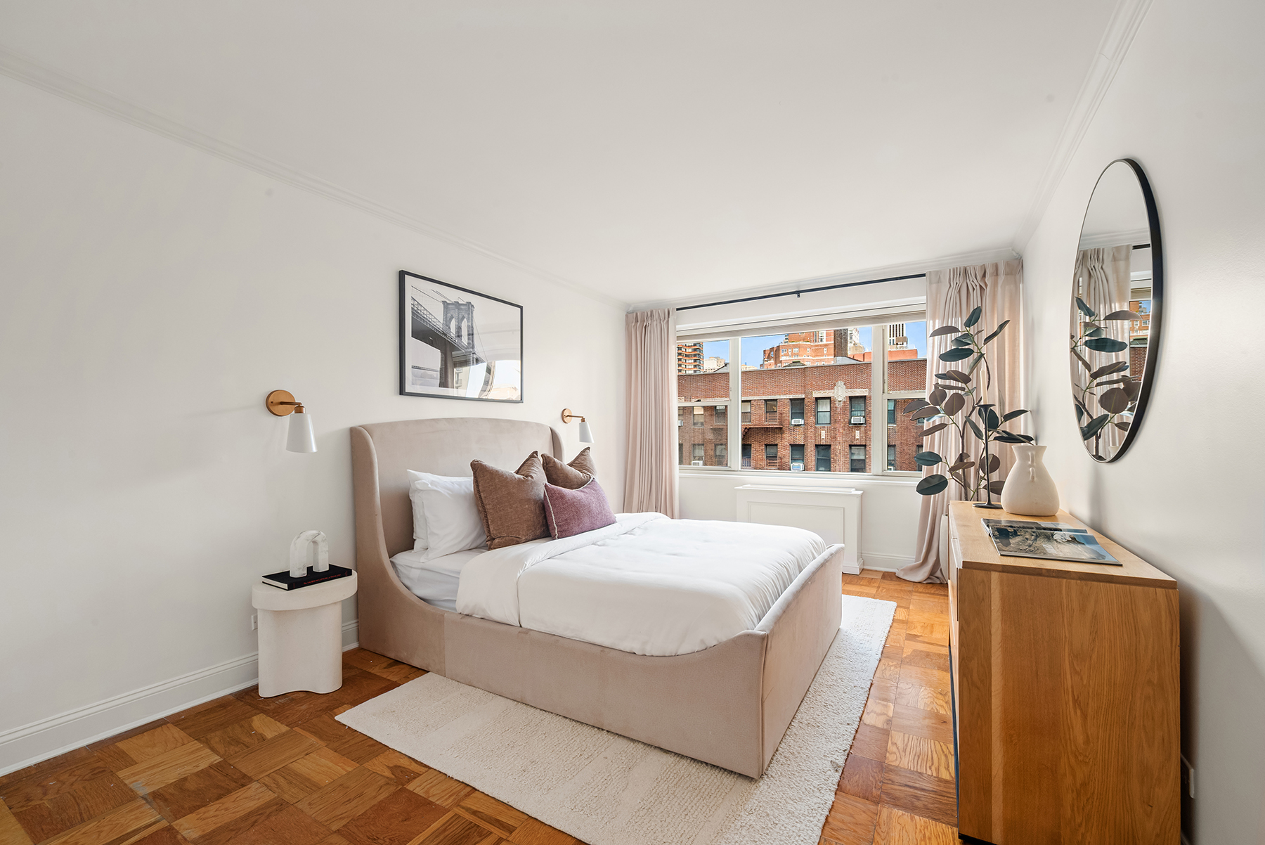 420 East 72nd Street, Unit 7L Manhattan, NY 10021 - Photo 7 of 11 Gallery Image 7