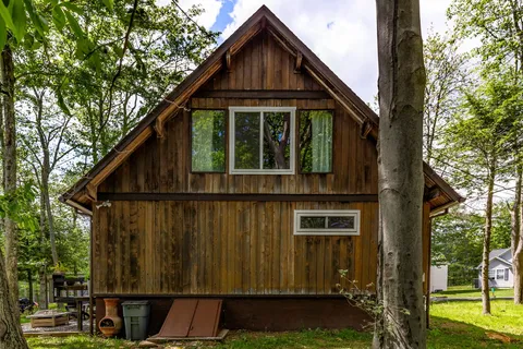$359,000 | 214 Coach Road, Tobyhanna, PA 18466