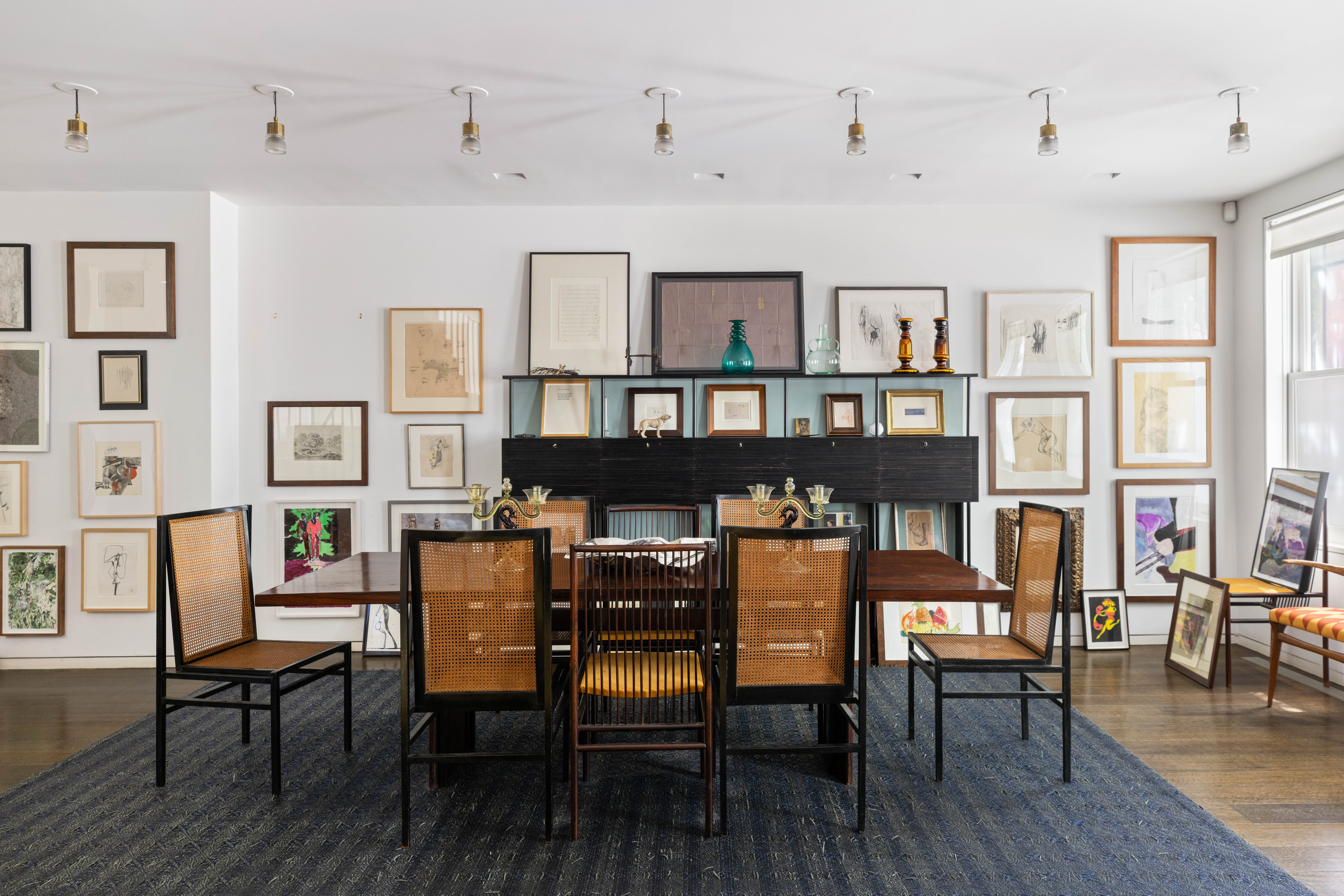 7 MacDougal Alley Manhattan, NY 10011 - Photo 9 of 25 a view of a dining room with furniture and wooden floor