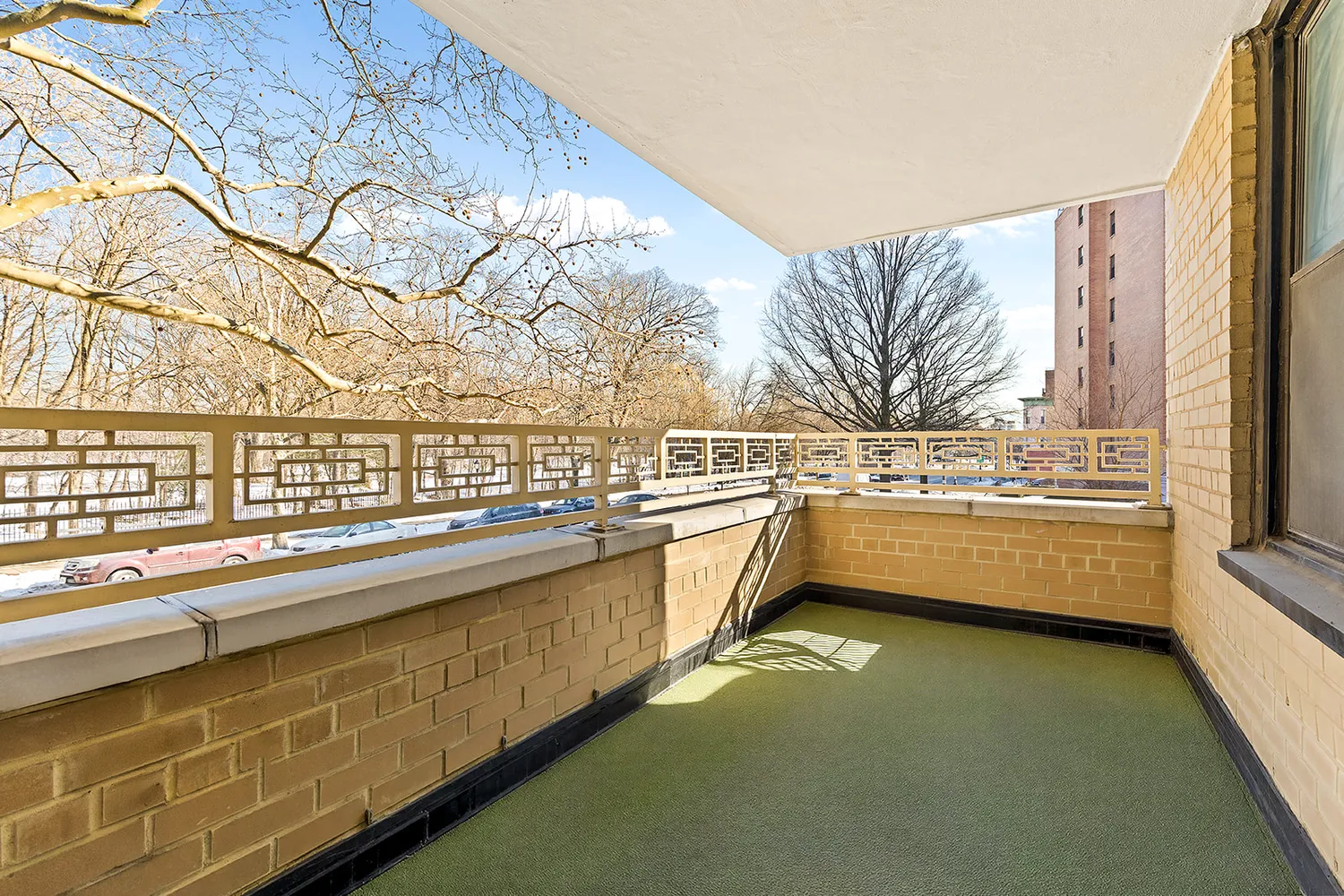 $1,150,000 | 185 Prospect Park Southwest, Unit 203 | Windsor Terrace
