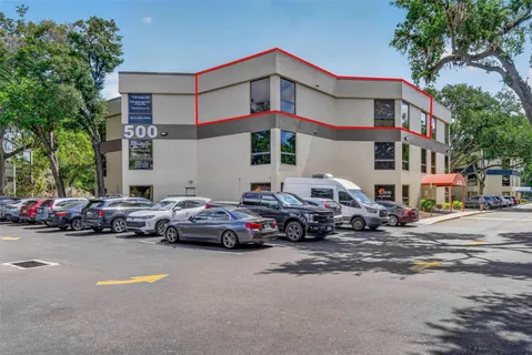 $360,000 | 500 Vonderburg Drive, Unit 314, Brandon, FL 33511