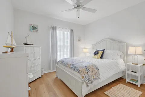 $420,500 | 680 Wiggins Lake Drive, Unit 202, Naples, FL 34110