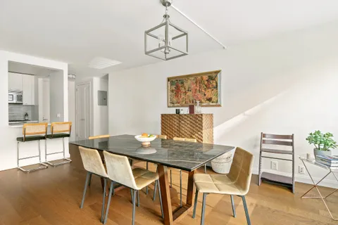 $1,995,000 | 200 East 94th Street, Unit 222 | Upper East Side