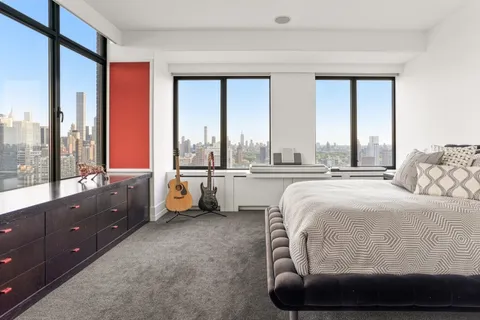 $8,950,000 | 422 East 72nd Street, Unit 40B/41AB | Lenox Hill