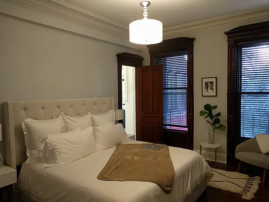 272 Berkeley Place, Unit 2 Brooklyn, NY 11217 - Photo 2 of 9