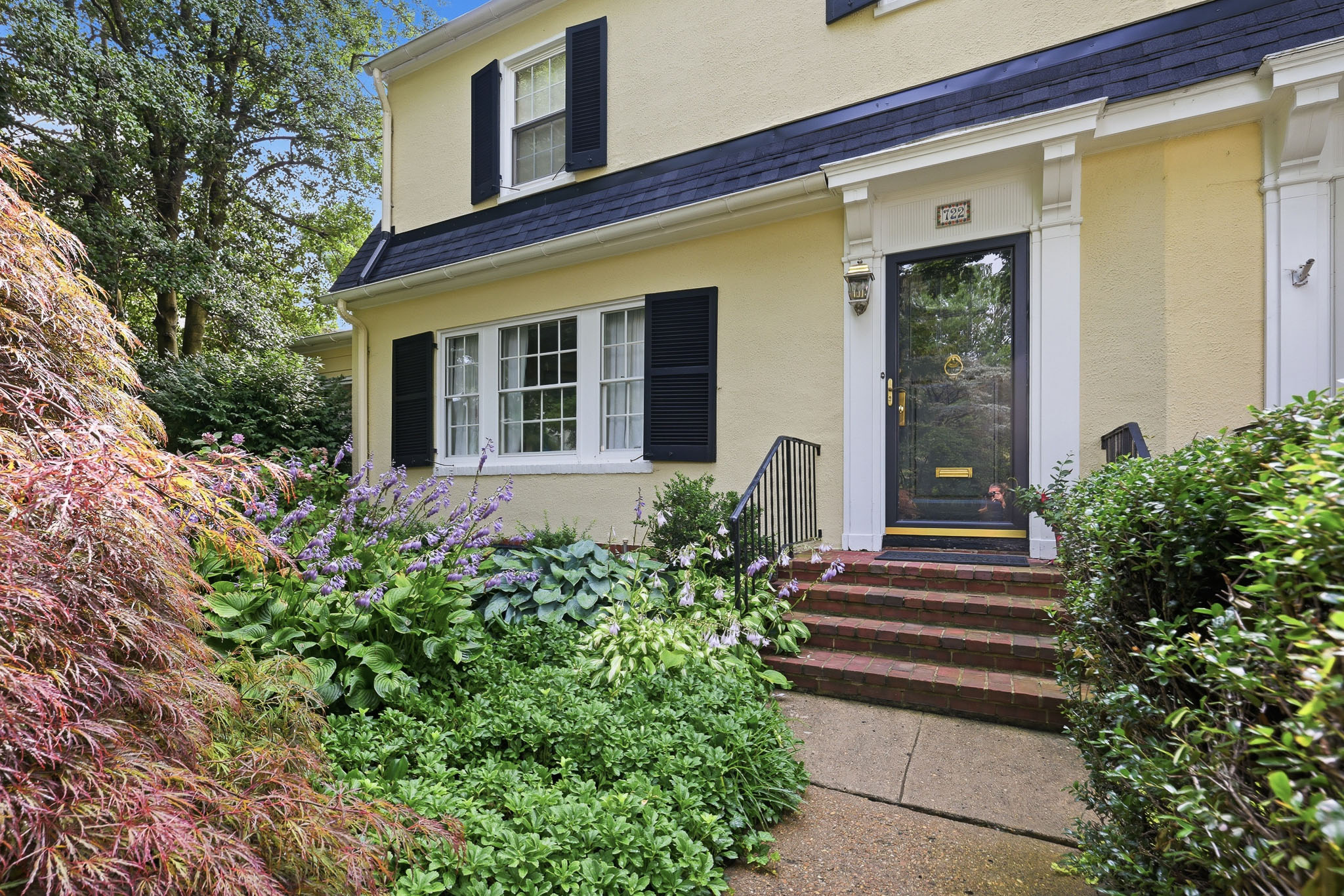 722 Nottingham Road Wilmington, DE 19805 - Photo 2 of 7 Gallery Image 2