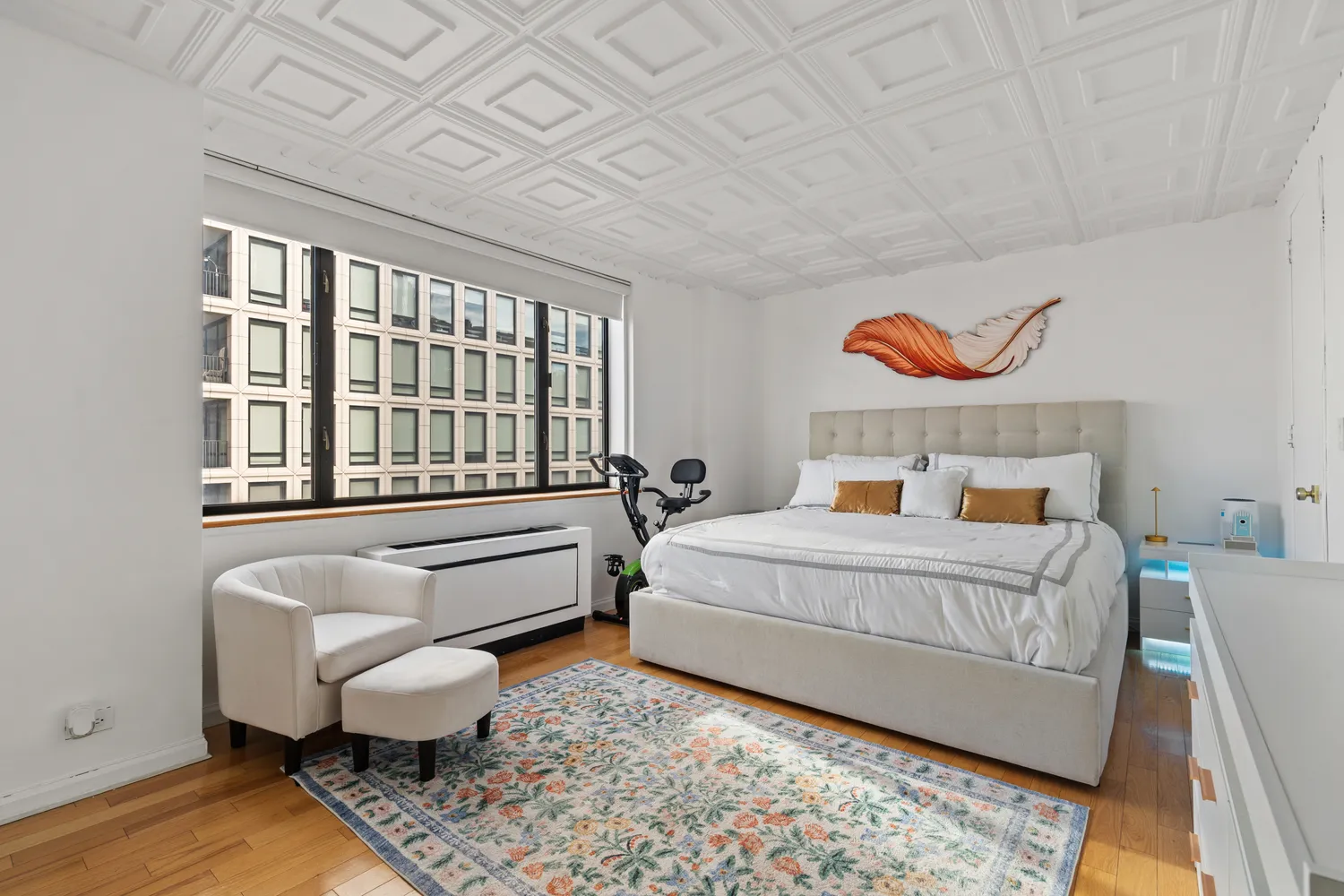 $5,000 | 30 West 61st Street, Unit 29E | Upper West Side