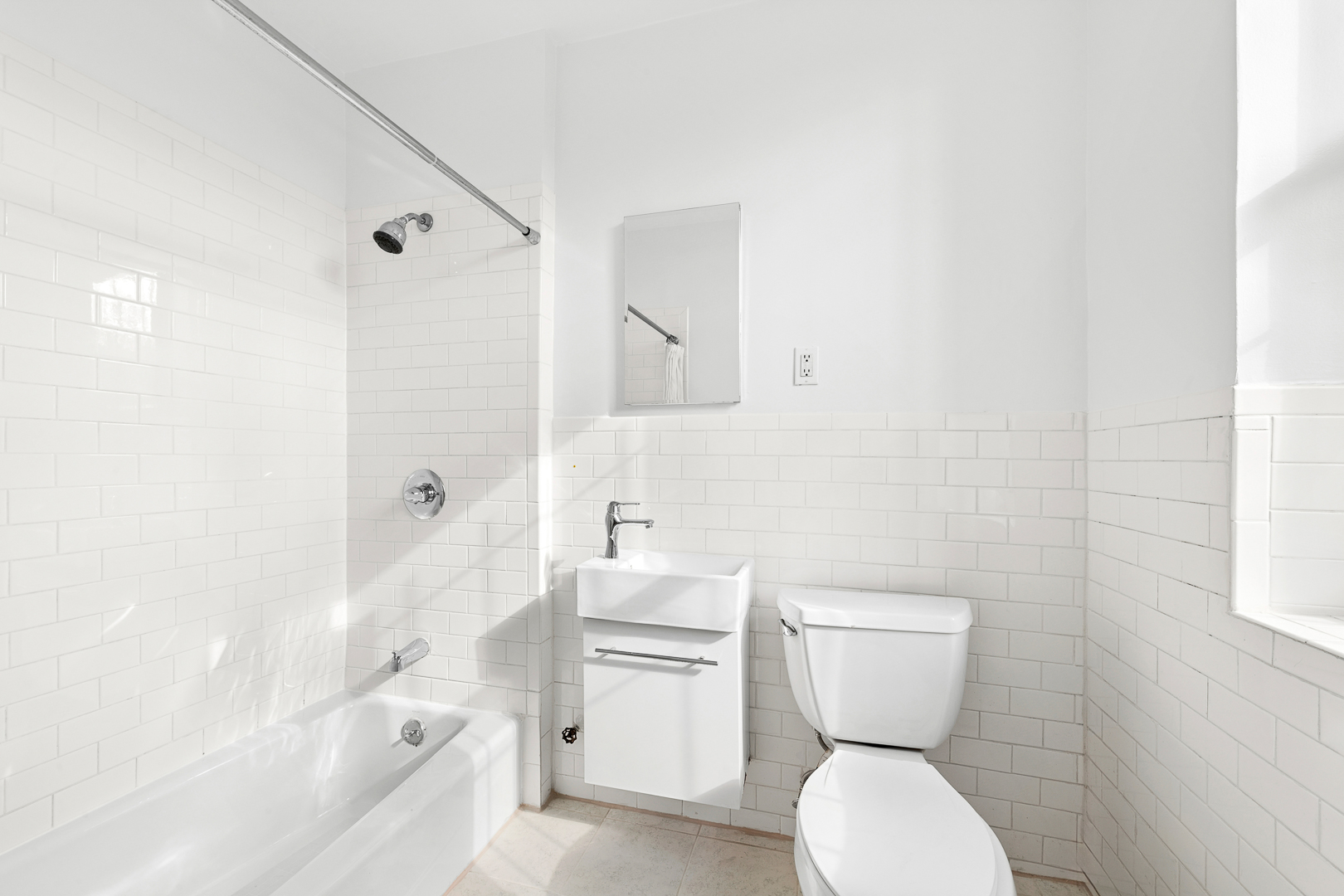 293 Tompkins Avenue Brooklyn, NY 11221 - Photo 11 of 14