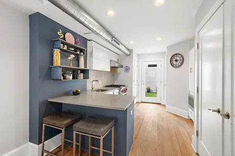 $1,299,000 | 340 5th Street, Jersey City, NJ 07302
