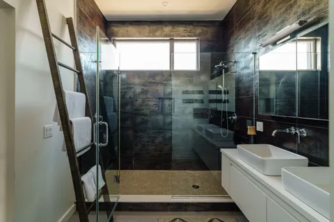 $1,199,999 | 227 West George Street, Philadelphia, PA 19123
