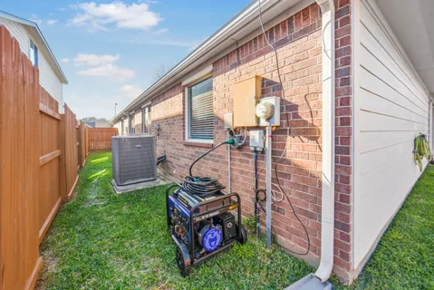 $420,000 | Cloud Peak Drive, Tomball, TX 77377