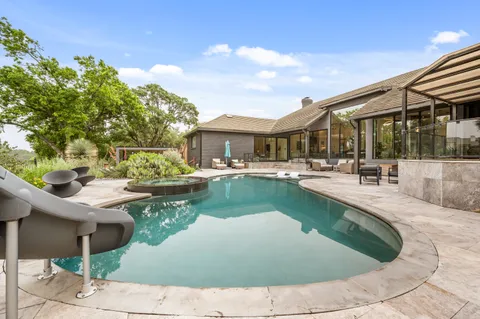 $2,600,000 | 3907 Fox Glen Drive, Irving, TX 75062
