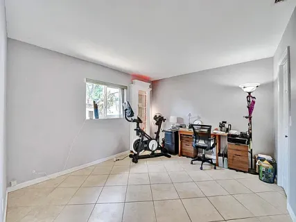 $630,000 | 381 Northeast 42nd Street, Oakland Park, FL 33334