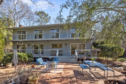 $1,050,000 | 1709 Curtis Road, Chapel Hill, NC 27514