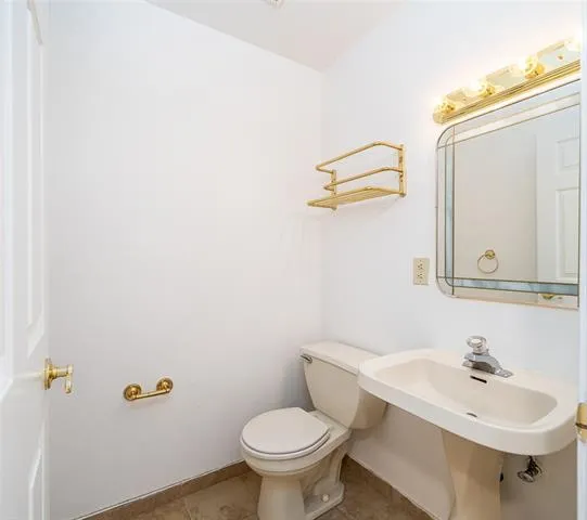 $5,000 | 41 Hamilton Avenue, Unit C, Weehawken, NJ 07086