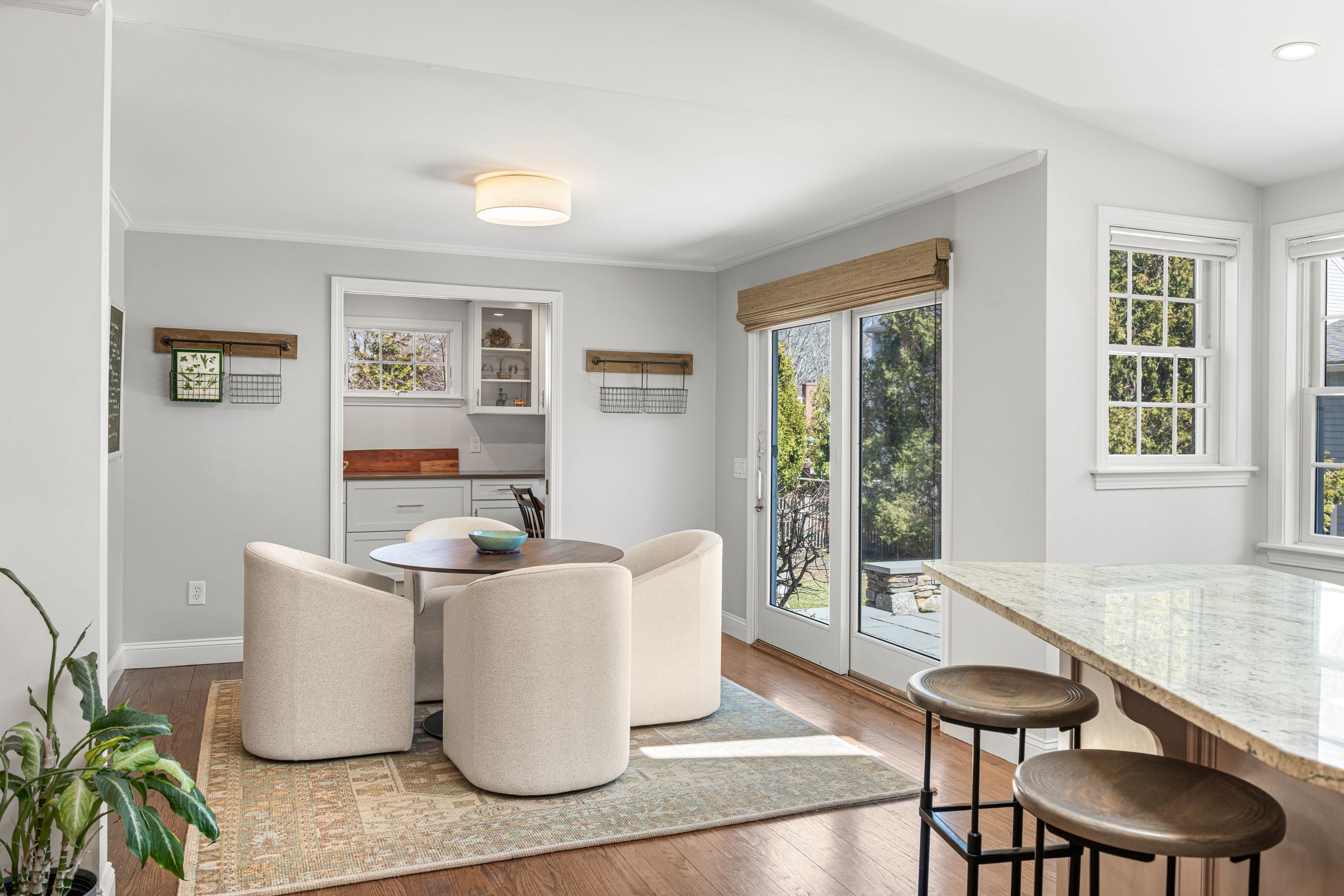 20 Briarfield Road Barrington, RI 02806 - Photo 20 of 54