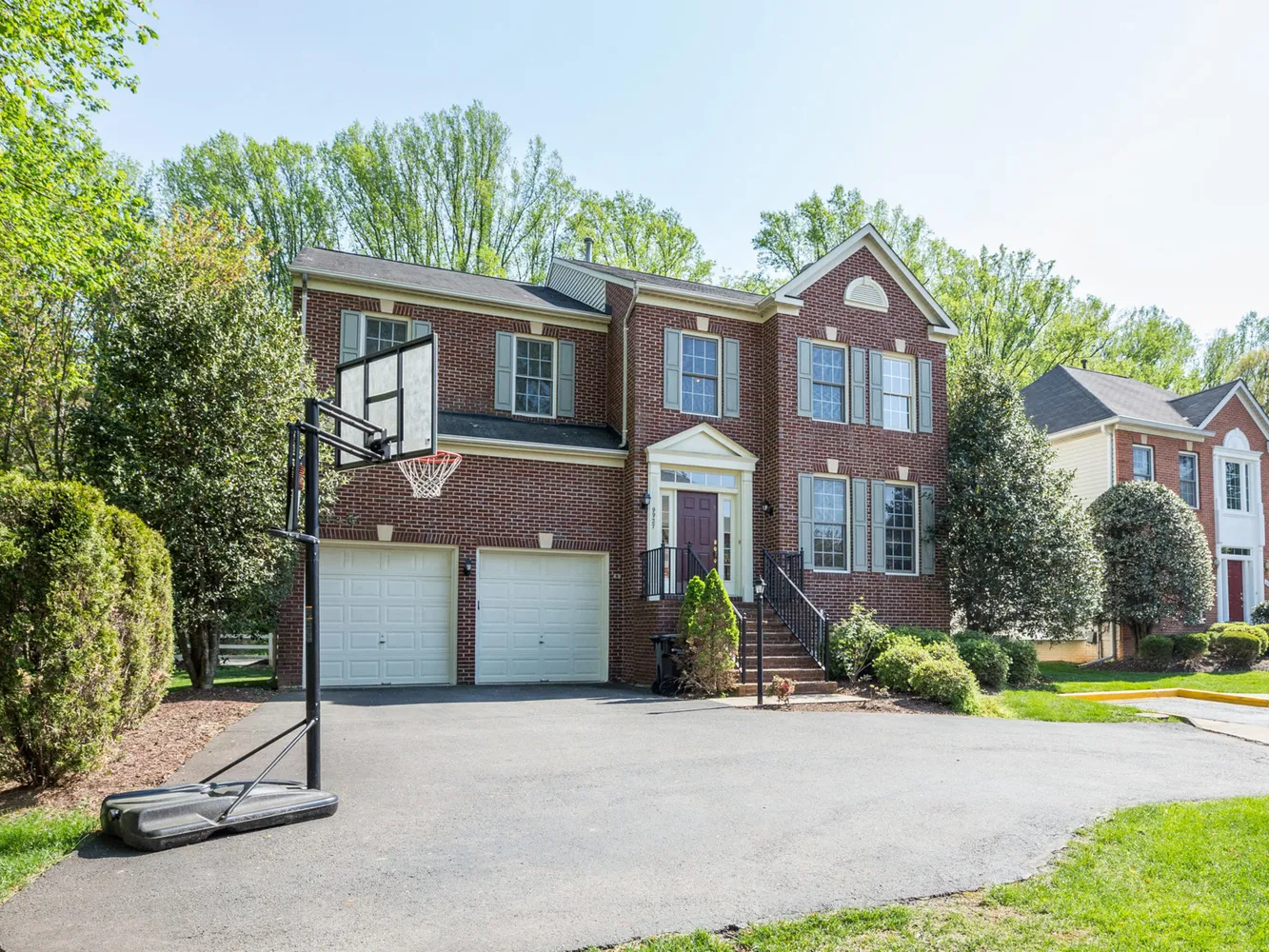 $1,350,000 | 9927 Miles Stone Court, Vienna, VA 22181