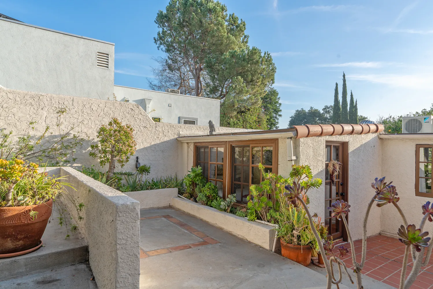 $795,000 | 1924 Cerro Gordo Street, Los Angeles, CA 90026