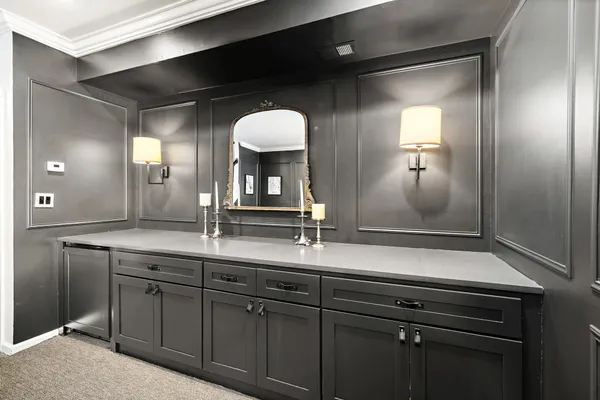 $8,000 | 436 Albany Court, West New York, NJ 07093