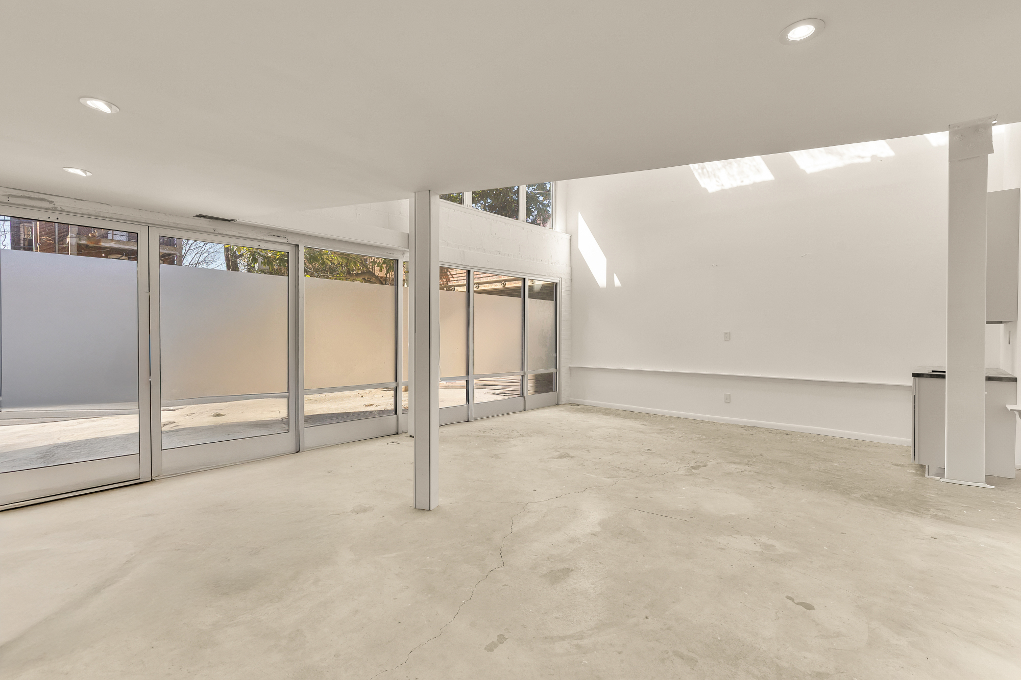 20 9th Street Northeast Washington, DC 20002 - Photo 9 of 18