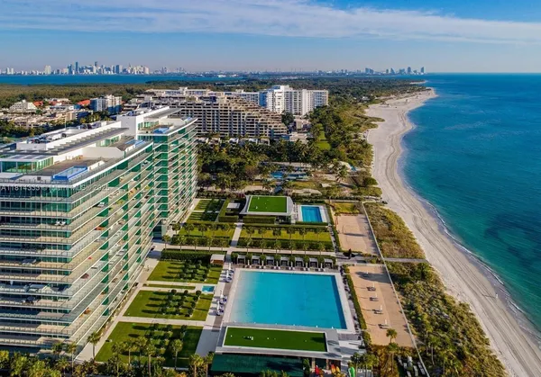 $30,000 | 350 Ocean Drive, Unit 1204N, Key Biscayne, FL 33149