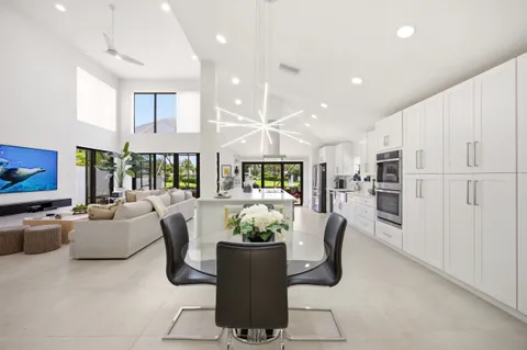 $1,295,000 | 22583 Caravelle Circle, Boca Raton, FL 33433