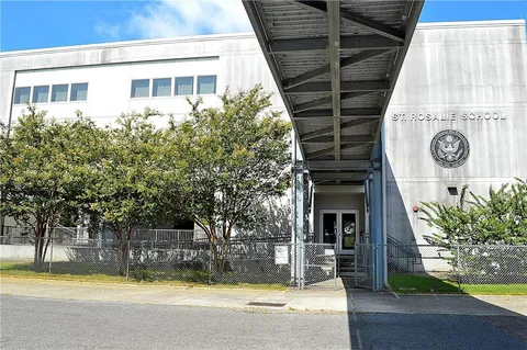 $875,000 | 622 2nd Avenue, Harvey, LA 70058