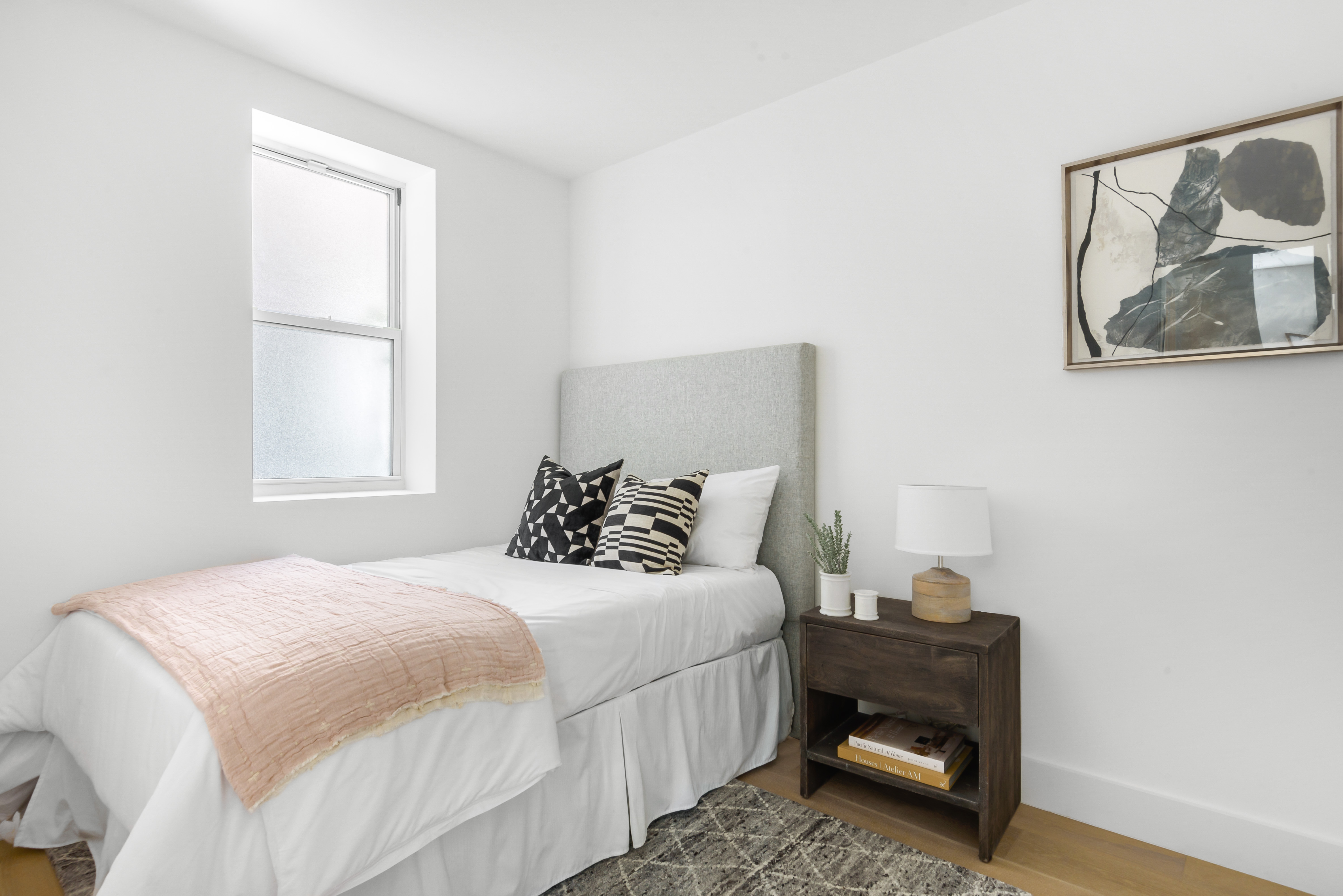 16 Monroe Place, Unit 4 Brooklyn, NY 11201 - Photo 9 of 11