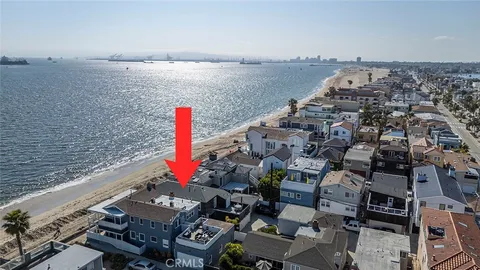 $2,875,000 | 6421 East Seaside Walk, Long Beach, CA 90803