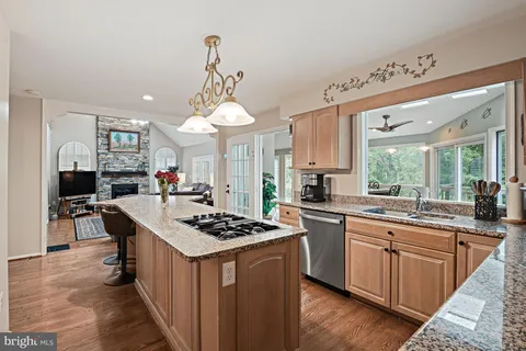 $1,475,000 | 9830 Faust Drive, Vienna, VA 22182